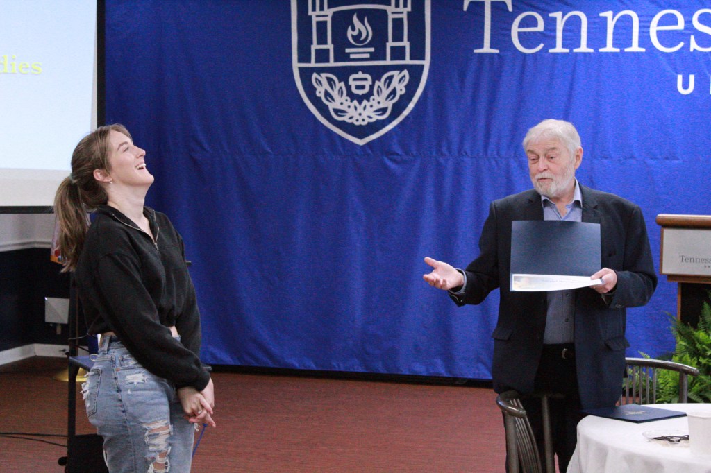 How To Say Thank You – The Graduating Seniors of the Communication Department’s Party 