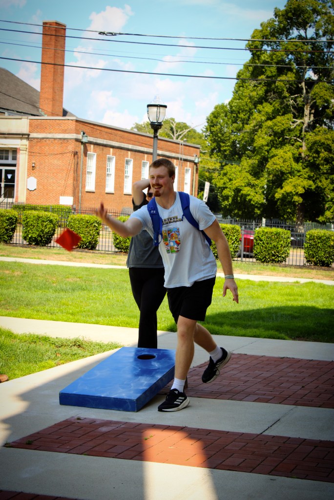 Cornhole Tournament Brings Students Together